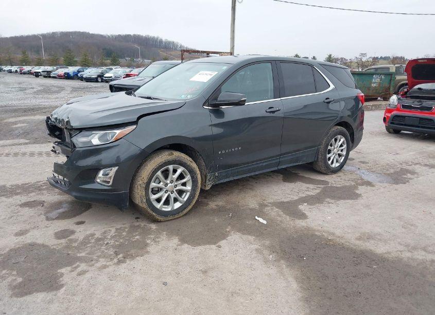 Photo 2 of 2019 Chevrolet Equinox LT (VIN 2GNAXUEV5K6305863)