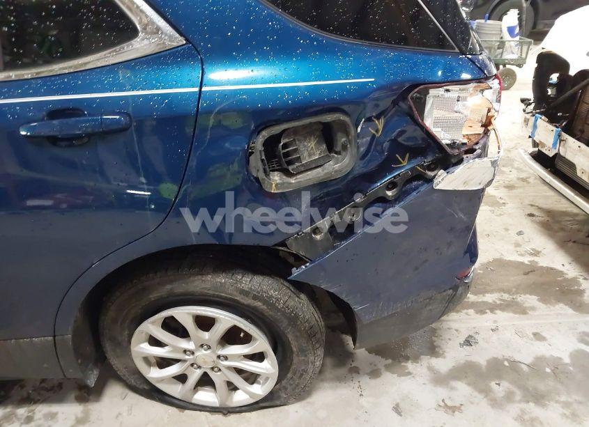 Photo 6 of 2020 Chevrolet Equinox AWD LT 1.5L TURBO (VIN 2GNAXUEV5L6141399)