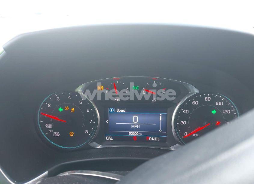 Photo 7 of 2020 Chevrolet Equinox AWD LT 1.5L TURBO (VIN 2GNAXUEV5L6240059)