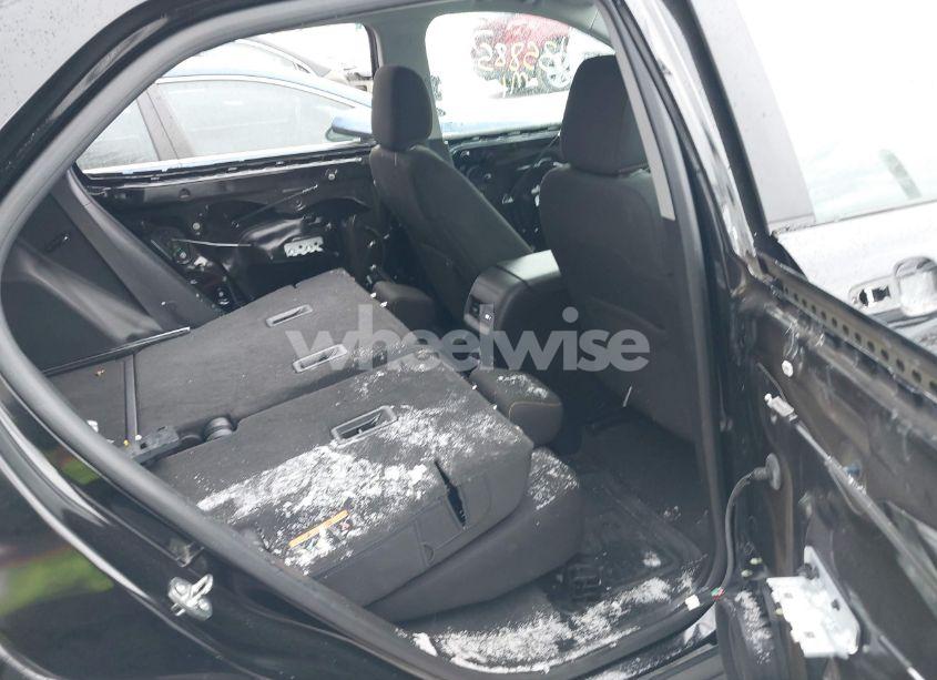 Photo 8 of 2021 Chevrolet Equinox AWD LT (VIN 2GNAXUEV5M6122482)