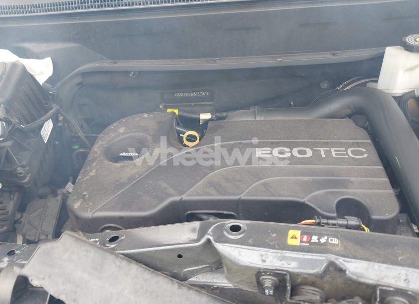 Photo 10 of 2019 Chevrolet Equinox LT (VIN 2GNAXUEV6K6136369)