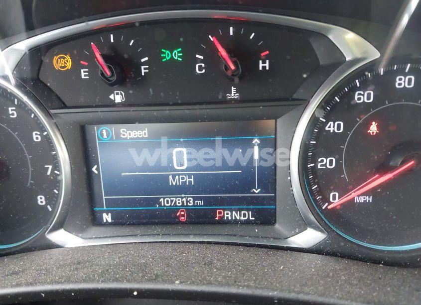 Photo 14 of 2019 Chevrolet Equinox LT (VIN 2GNAXUEV6K6136369)