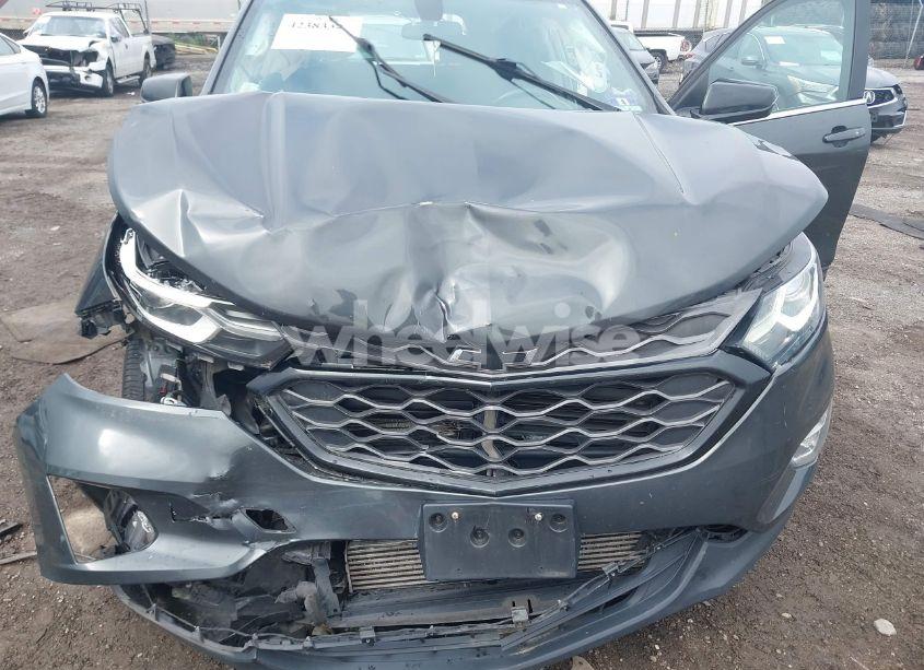 Photo 6 of 2019 Chevrolet Equinox LT (VIN 2GNAXUEV6K6136369)