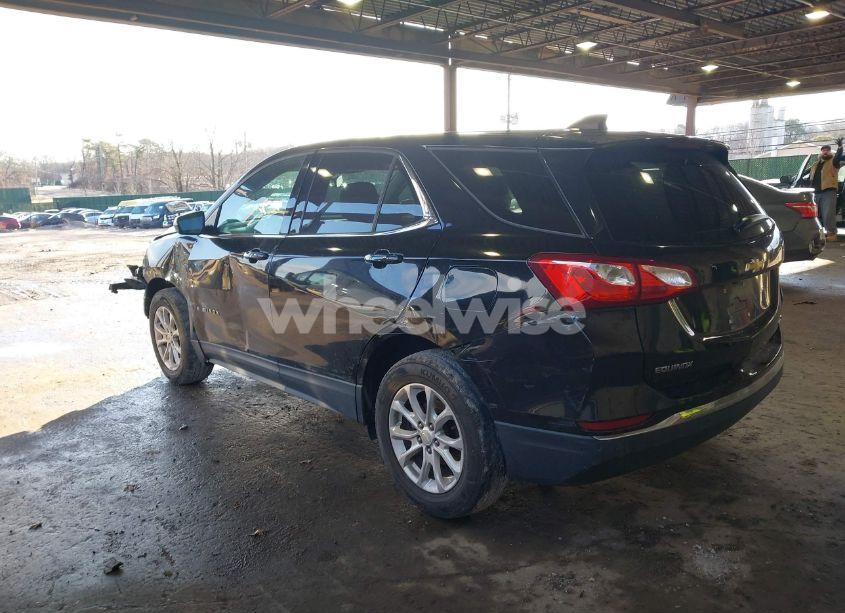 Photo 3 of 2019 Chevrolet Equinox LT (VIN 2GNAXUEV6K6198824)