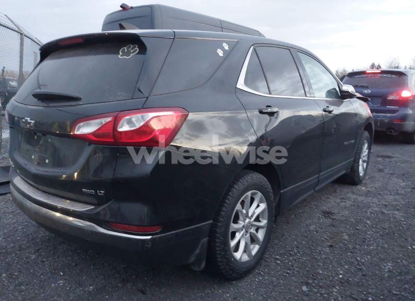 Photo 4 of 2019 Chevrolet Equinox LT (VIN 2GNAXUEV6K6205870)