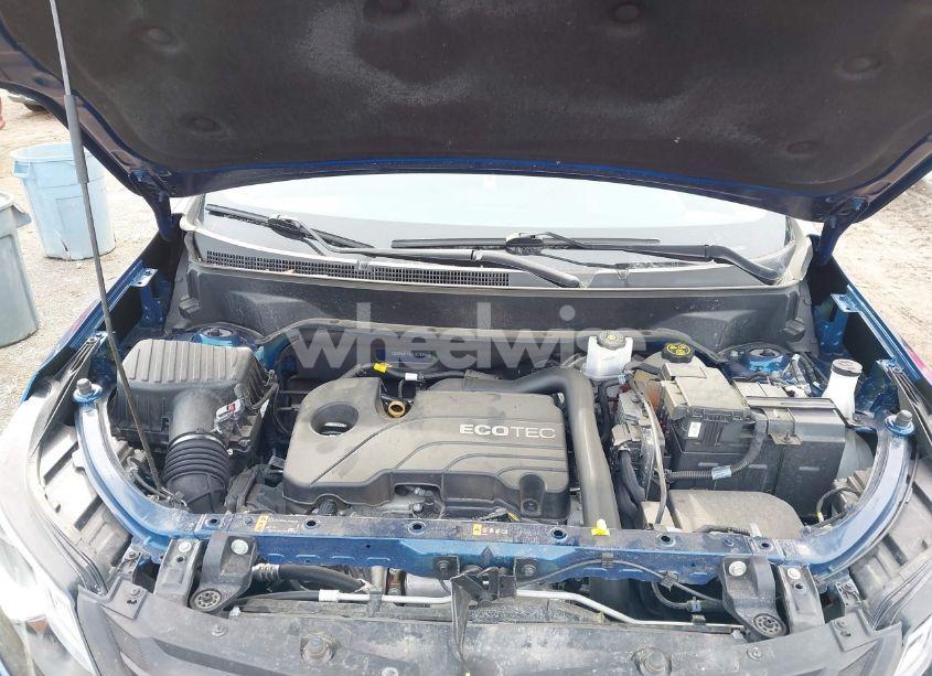 Photo 10 of 2019 Chevrolet Equinox LT (VIN 2GNAXUEV6K6267835)
