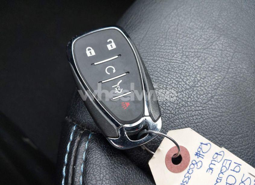 Photo 11 of 2019 Chevrolet Equinox LT (VIN 2GNAXUEV6K6267835)