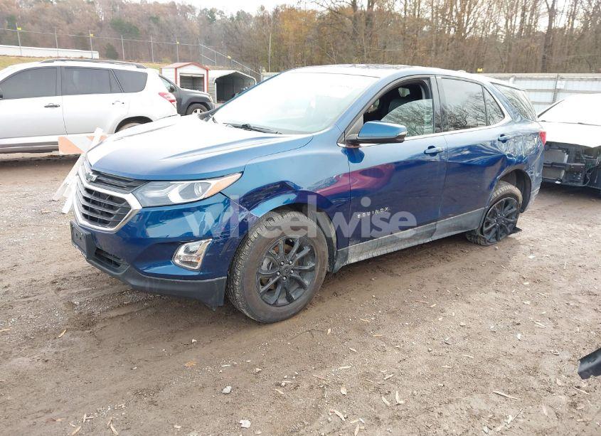 Photo 2 of 2019 Chevrolet Equinox LT (VIN 2GNAXUEV6K6267835)