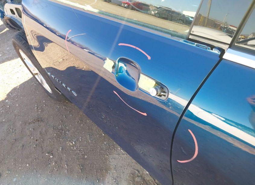 Photo 18 of 2020 Chevrolet Equinox AWD LT 1.5L TURBO (VIN 2GNAXUEV6L6115197)