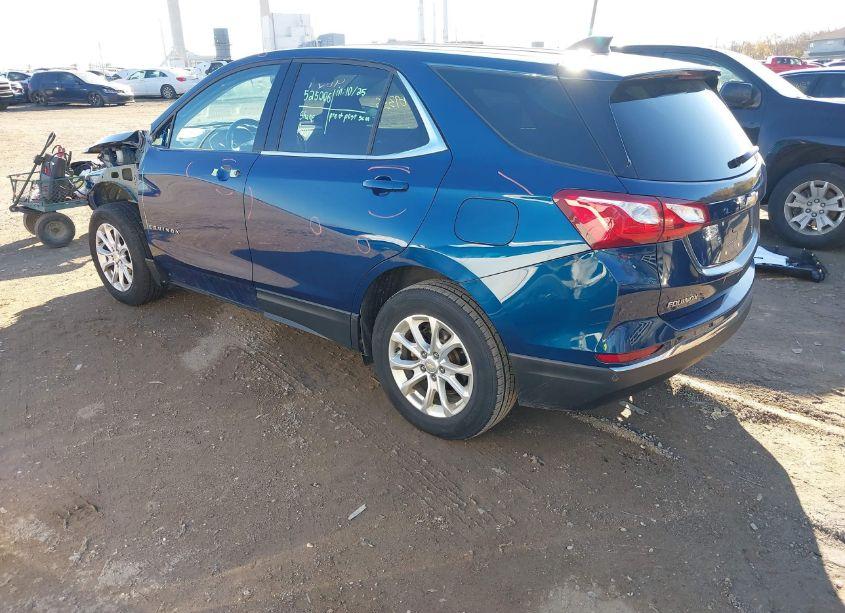 Photo 3 of 2020 Chevrolet Equinox AWD LT 1.5L TURBO (VIN 2GNAXUEV6L6115197)