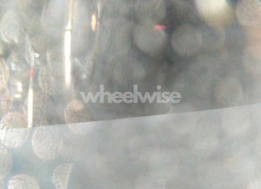 Photo 14 of 2020 Chevrolet Equinox AWD LT 1.5L TURBO (VIN 2GNAXUEV6L6130492)