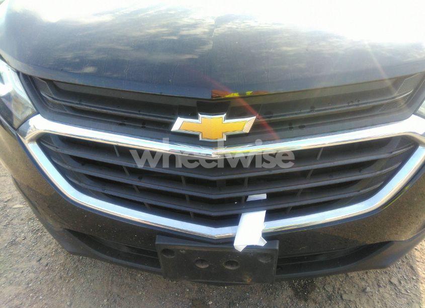 Photo 6 of 2020 Chevrolet Equinox AWD LT 1.5L TURBO (VIN 2GNAXUEV6L6130492)