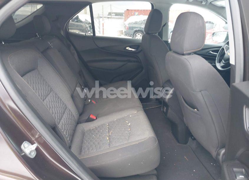 Photo 8 of 2020 Chevrolet Equinox AWD LT 1.5L TURBO (VIN 2GNAXUEV6L6131500)