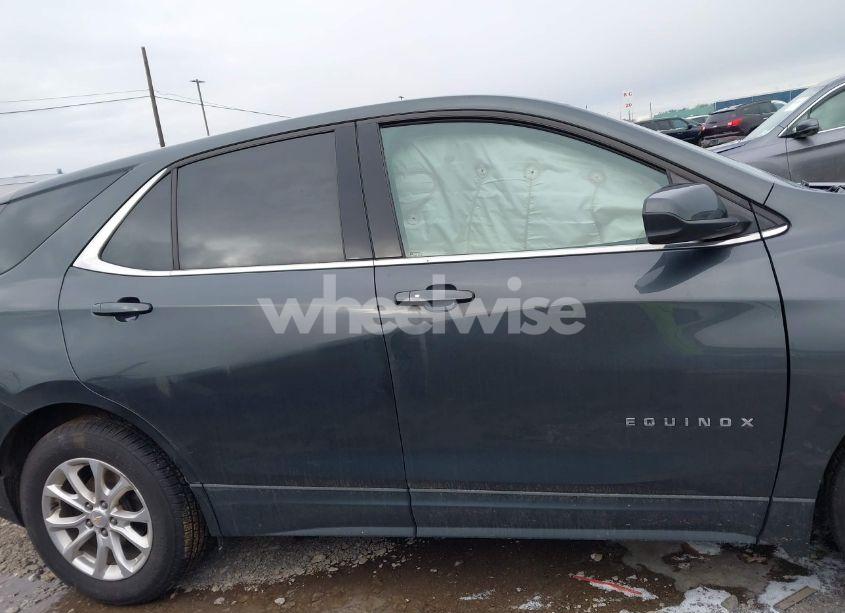 Photo 12 of 2020 Chevrolet Equinox AWD LT 1.5L TURBO (VIN 2GNAXUEV6L6150001)