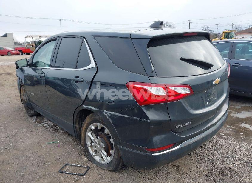 Photo 3 of 2020 Chevrolet Equinox AWD LT 1.5L TURBO (VIN 2GNAXUEV6L6150001)