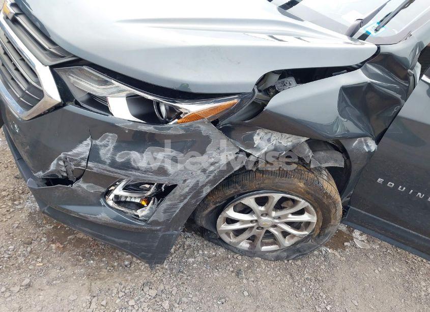 Photo 6 of 2020 Chevrolet Equinox AWD LT 1.5L TURBO (VIN 2GNAXUEV6L6150001)