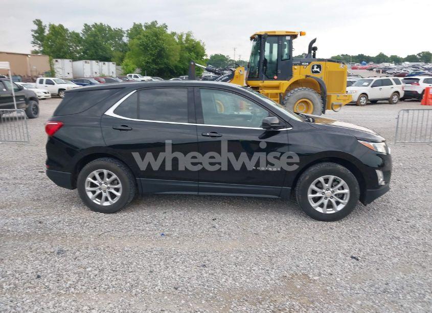 Photo 13 of 2020 Chevrolet Equinox AWD LT 1.5L TURBO (VIN 2GNAXUEV6L6162813)