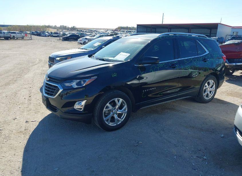Photo 2 of 2020 Chevrolet Equinox AWD LT 1.5L TURBO (VIN 2GNAXUEV6L6170815)