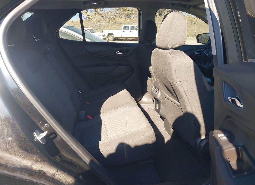 Photo 8 of 2020 Chevrolet Equinox AWD LT 1.5L TURBO (VIN 2GNAXUEV6L6170815)