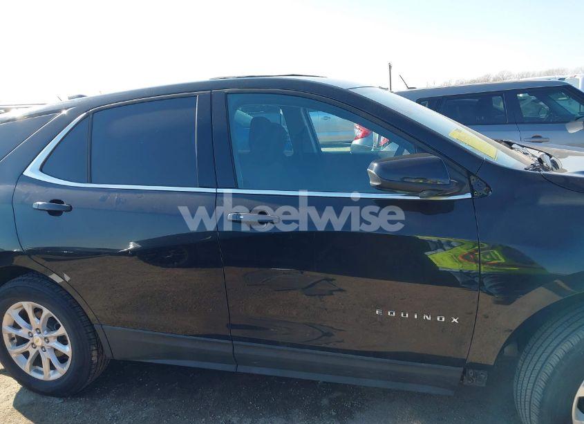 Photo 13 of 2020 Chevrolet Equinox AWD LT 1.5L TURBO (VIN 2GNAXUEV6L6239633)