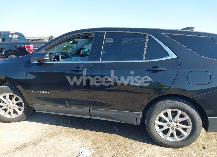 Photo 14 of 2020 Chevrolet Equinox AWD LT 1.5L TURBO (VIN 2GNAXUEV6L6239633)