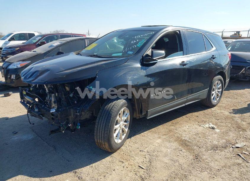 Photo 2 of 2020 Chevrolet Equinox AWD LT 1.5L TURBO (VIN 2GNAXUEV6L6239633)