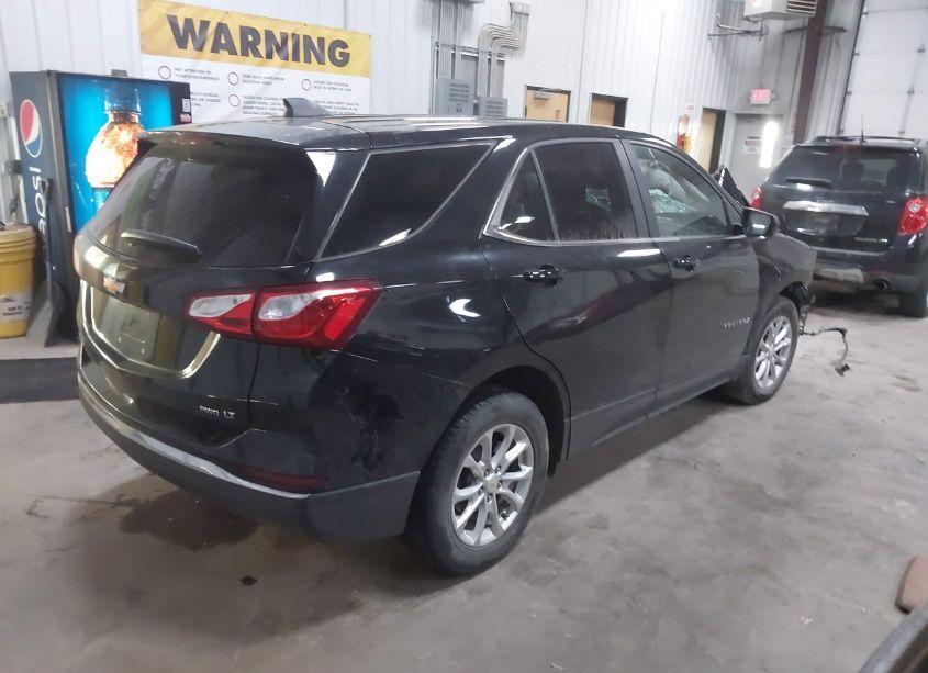 Photo 4 of 2021 Chevrolet Equinox AWD LT (VIN 2GNAXUEV6M6121339)