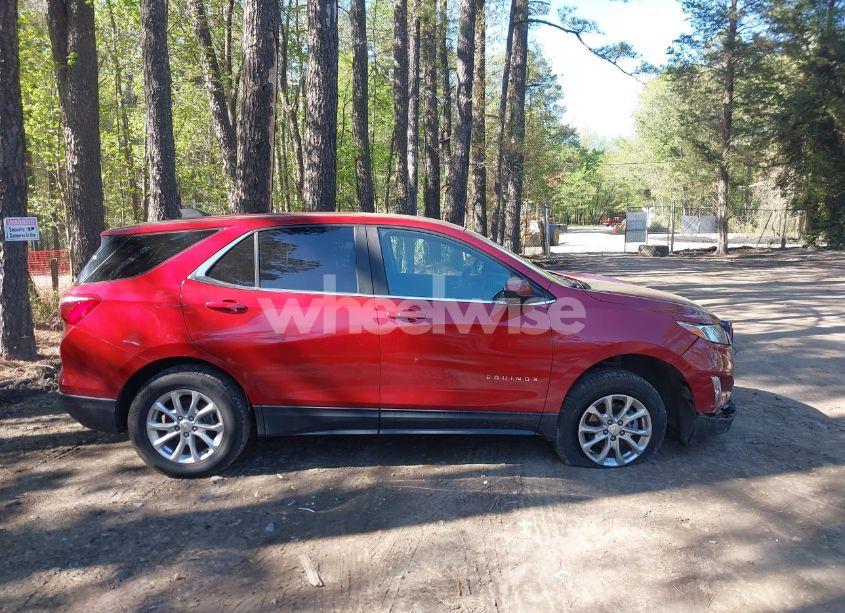 Photo 13 of 2021 Chevrolet Equinox AWD LT (VIN 2GNAXUEV6M6135144)
