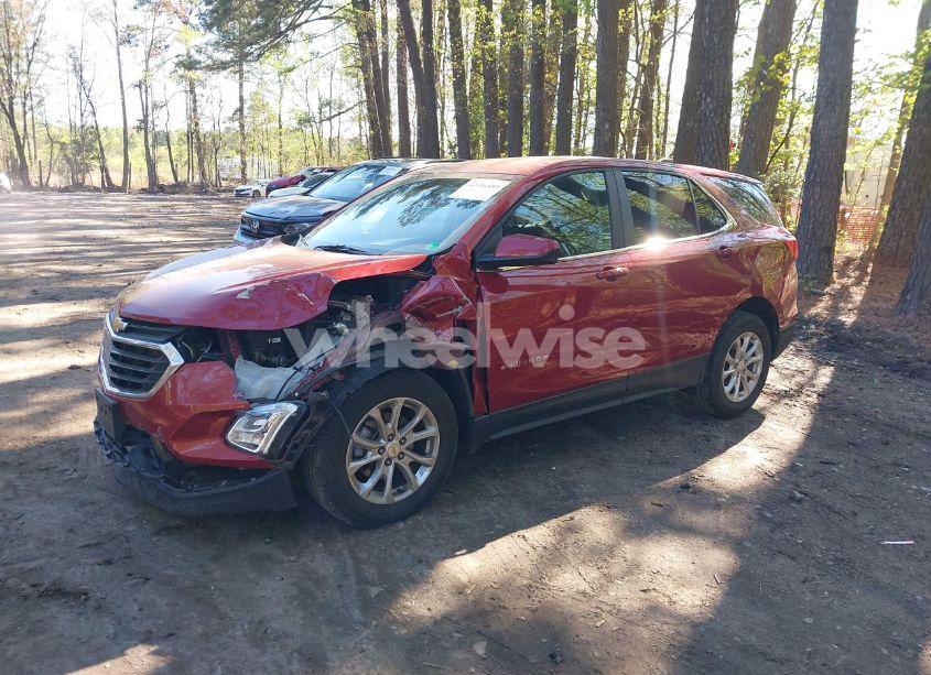 Photo 2 of 2021 Chevrolet Equinox AWD LT (VIN 2GNAXUEV6M6135144)