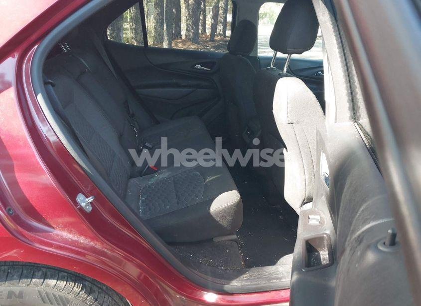 Photo 8 of 2021 Chevrolet Equinox AWD LT (VIN 2GNAXUEV6M6135144)