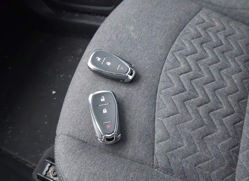 Photo 11 of 2022 Chevrolet Equinox AWD LT (VIN 2GNAXUEV6N6118121)