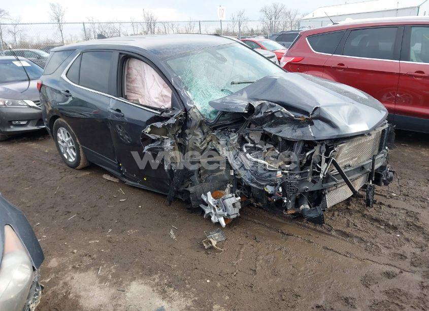 2022 Chevrolet Equinox AWD LT (VIN 2GNAXUEV6N6127210) main photo