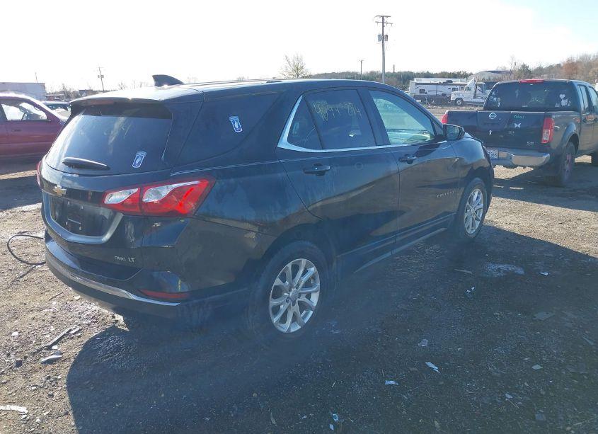 Photo 4 of 2019 Chevrolet Equinox LT (VIN 2GNAXUEV7K6114994)