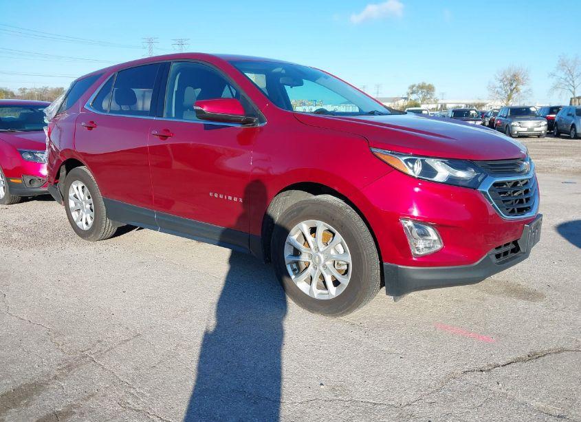 2019 Chevrolet Equinox LT (VIN 2GNAXUEV7K6180106) main photo