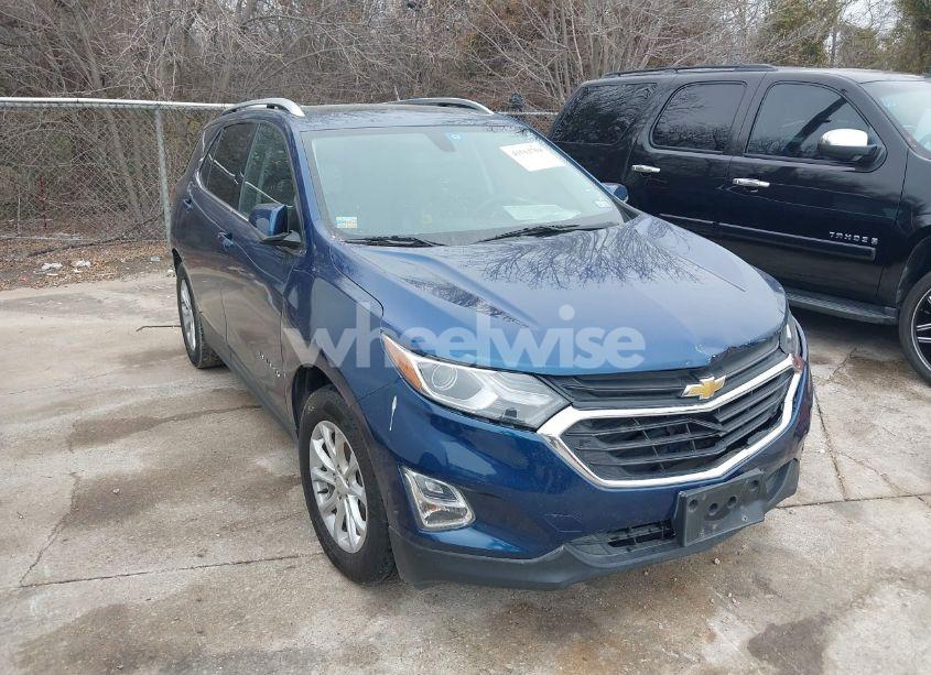 2019 Chevrolet Equinox LT (VIN 2GNAXUEV7K6306805) main photo