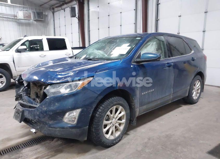 Photo 2 of 2020 Chevrolet Equinox AWD LT 1.5L TURBO (VIN 2GNAXUEV7L6112986)