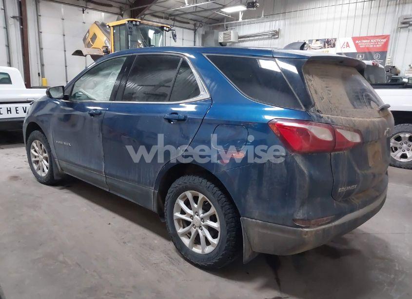 Photo 3 of 2020 Chevrolet Equinox AWD LT 1.5L TURBO (VIN 2GNAXUEV7L6112986)
