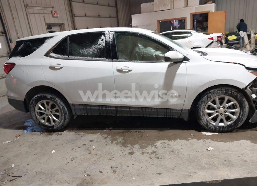 Photo 13 of 2020 Chevrolet Equinox AWD LT 1.5L TURBO (VIN 2GNAXUEV7L6168524)