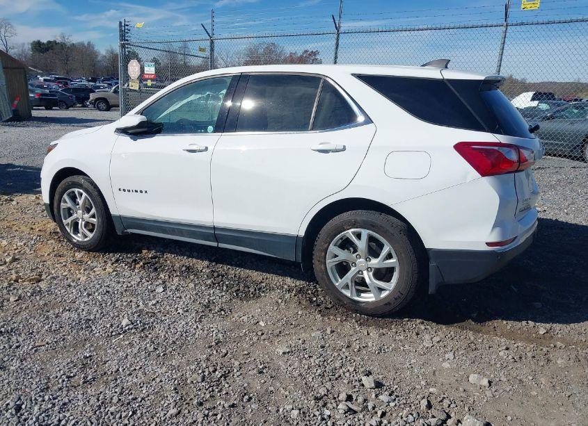 Photo 3 of 2020 Chevrolet Equinox AWD LT 1.5L TURBO (VIN 2GNAXUEV7L6234988)