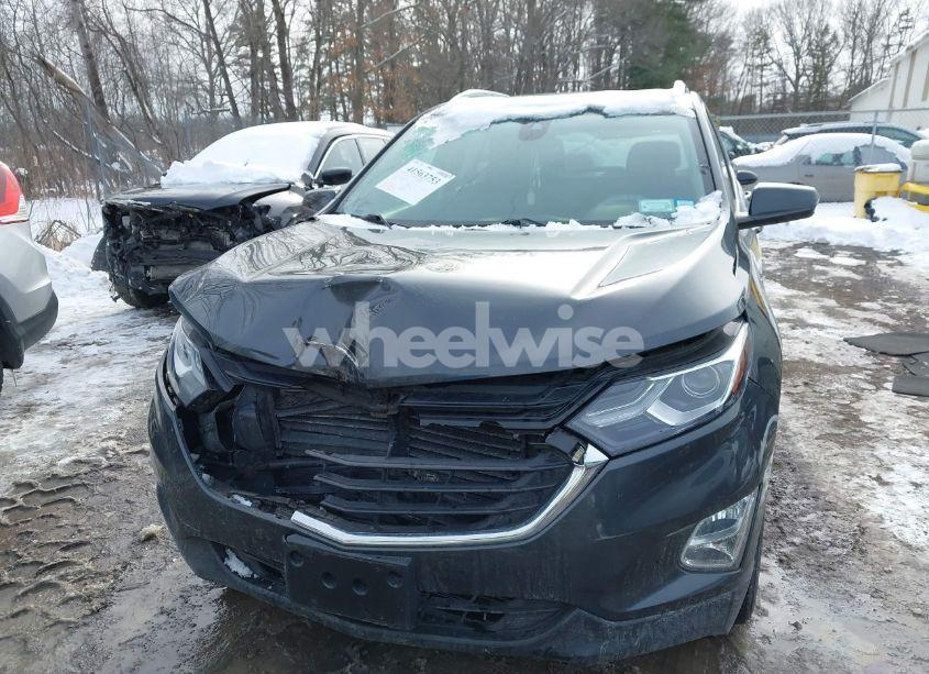 Photo 6 of 2021 Chevrolet Equinox AWD LT (VIN 2GNAXUEV7M6119678)