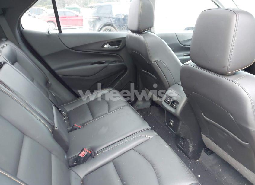 Photo 8 of 2021 Chevrolet Equinox AWD LT (VIN 2GNAXUEV7M6119678)
