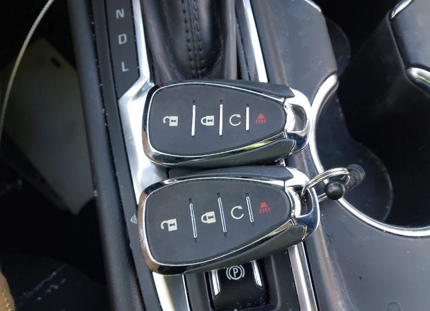 Photo 11 of 2021 Chevrolet Equinox AWD LT (VIN 2GNAXUEV7M6123553)