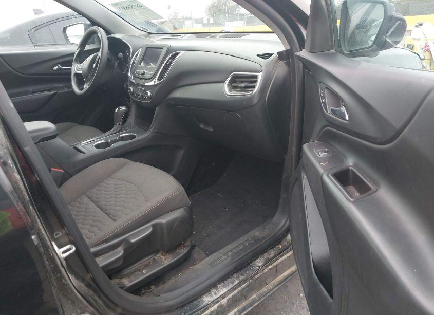 Photo 5 of 2021 Chevrolet Equinox AWD LT (VIN 2GNAXUEV7M6138554)