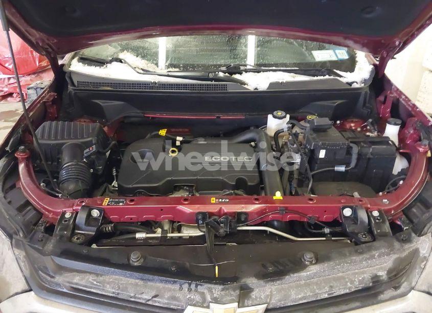 Photo 10 of 2021 Chevrolet Equinox AWD LT (VIN 2GNAXUEV7M6143298)