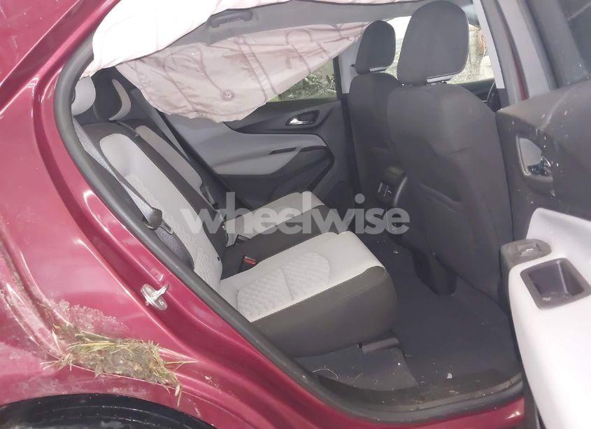 Photo 8 of 2021 Chevrolet Equinox AWD LT (VIN 2GNAXUEV7M6143298)