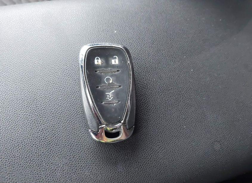 Photo 11 of 2019 Chevrolet Equinox LT (VIN 2GNAXUEV8K6182849)