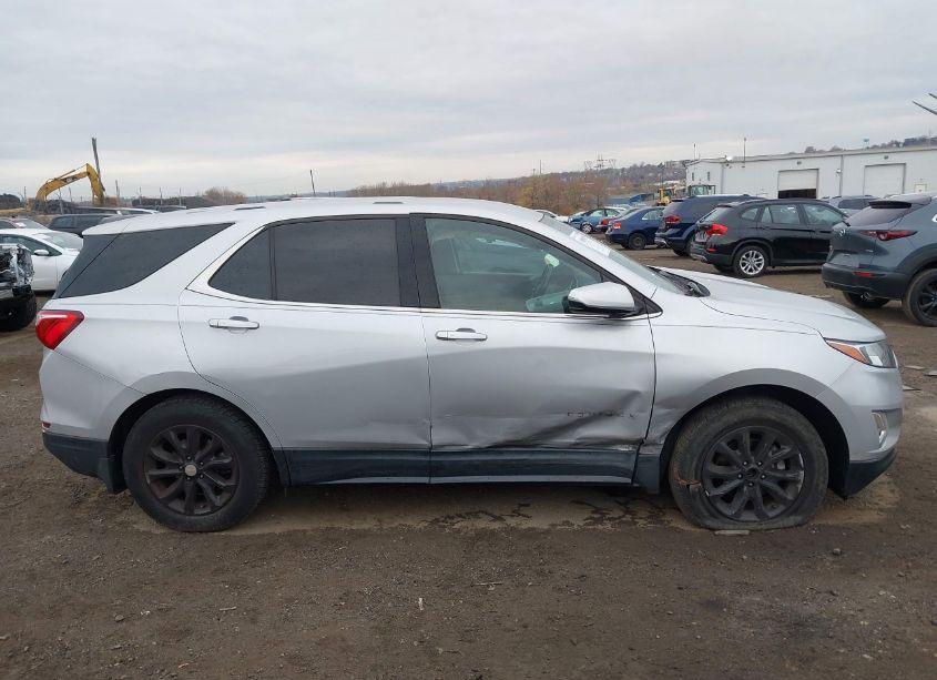 Photo 13 of 2019 Chevrolet Equinox LT (VIN 2GNAXUEV8K6182849)