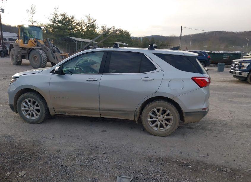 Photo 14 of 2019 Chevrolet Equinox LT (VIN 2GNAXUEV8K6223013)