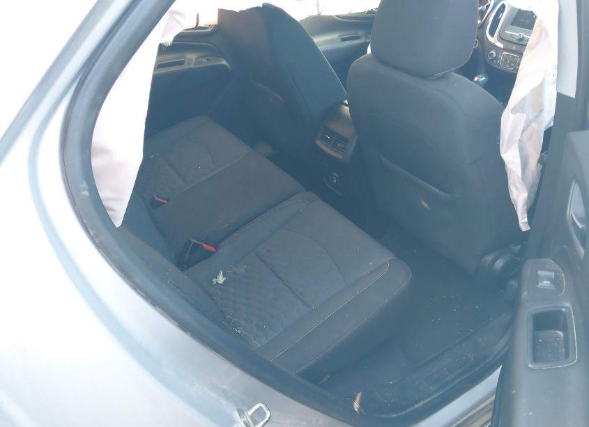 Photo 8 of 2019 Chevrolet Equinox LT (VIN 2GNAXUEV8K6223013)