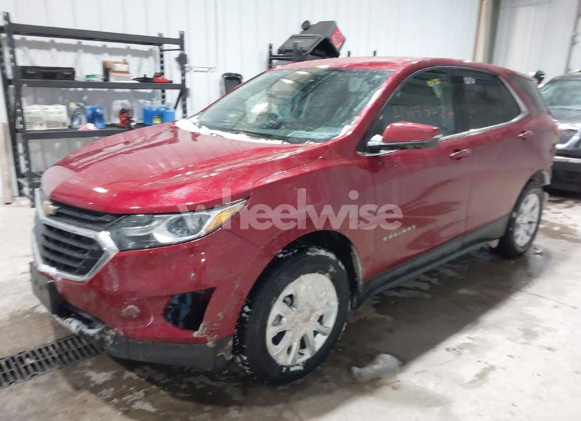 Photo 2 of 2019 Chevrolet Equinox LT (VIN 2GNAXUEV8K6265066)